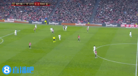 18强赛开战！国足客场或大败 数据看至少输3球